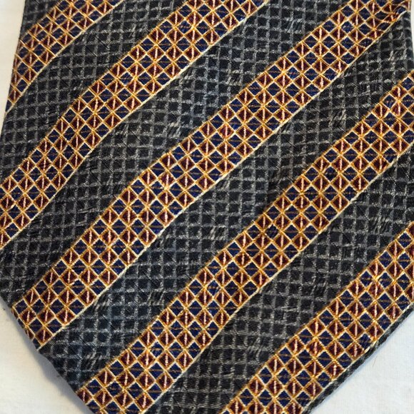 Nautica Tie Great Condition - Picture 2 of 6
